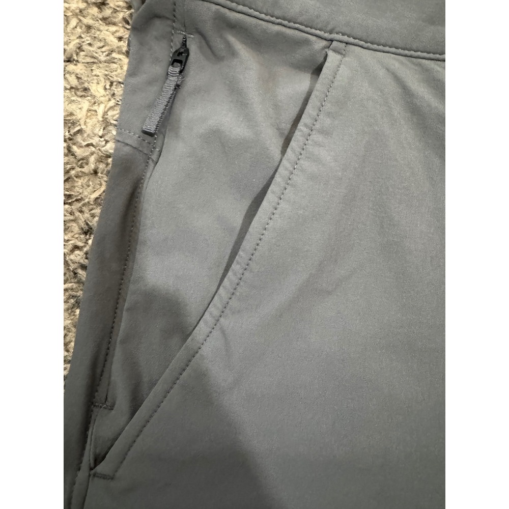 American Eagle Men Street Grey Chino Golf Shorts Size 42 Zip Pockets Flat Front - Picture 4 of 14